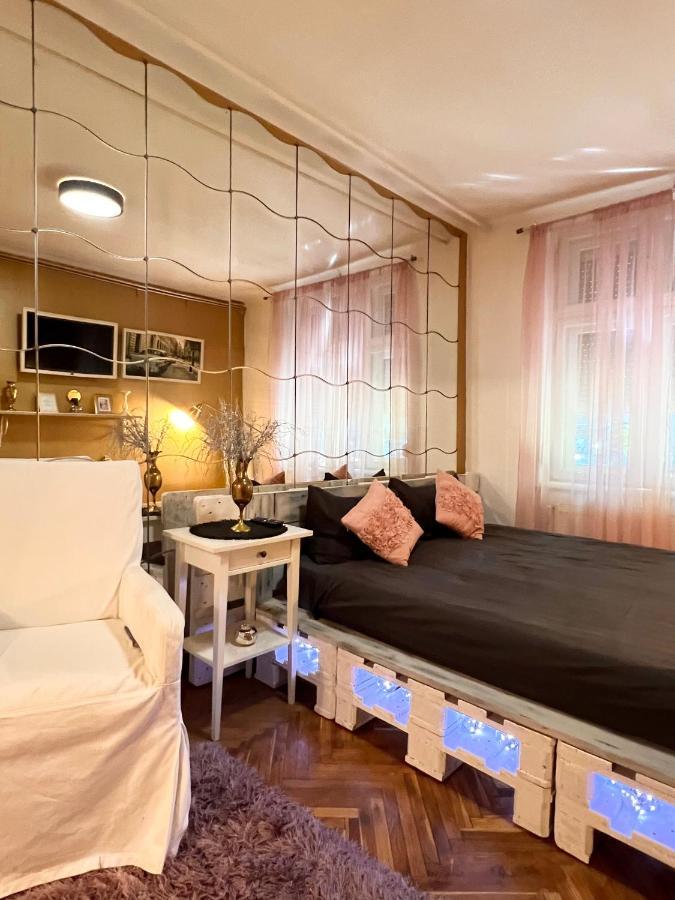 Апартаменти Studio Mosilor Бухарест Екстер'єр фото